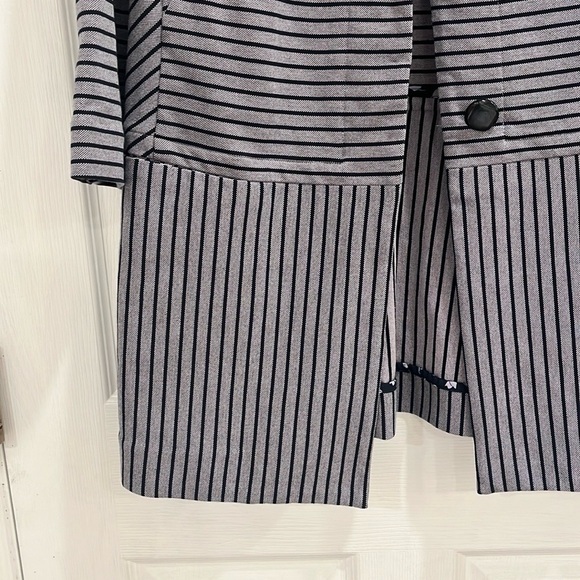 CAbi Striped Car Coat Long Blazer Jacket - Picture 7 of 16